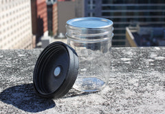 Single Magnetic Lid (Regular Mouth) includes a Disc.